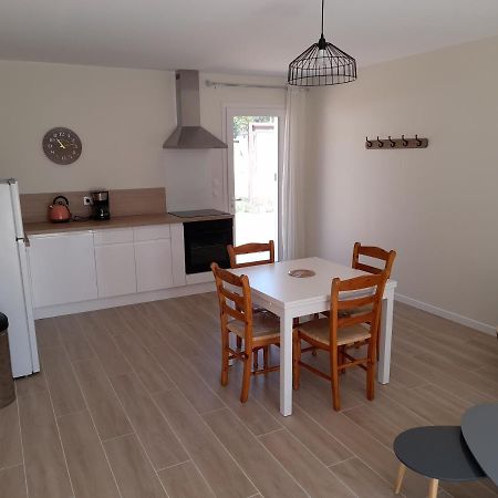 Apartamento Le Logis De Gatseau Les Mathes Exterior foto